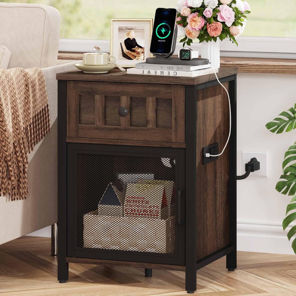 FATORRI End Table with Charging Station, Farmhouse Side Table with Drawer, Rustic Wood and Metal Nightstand and Bedside Tables for Living Room (Rustic Brown)